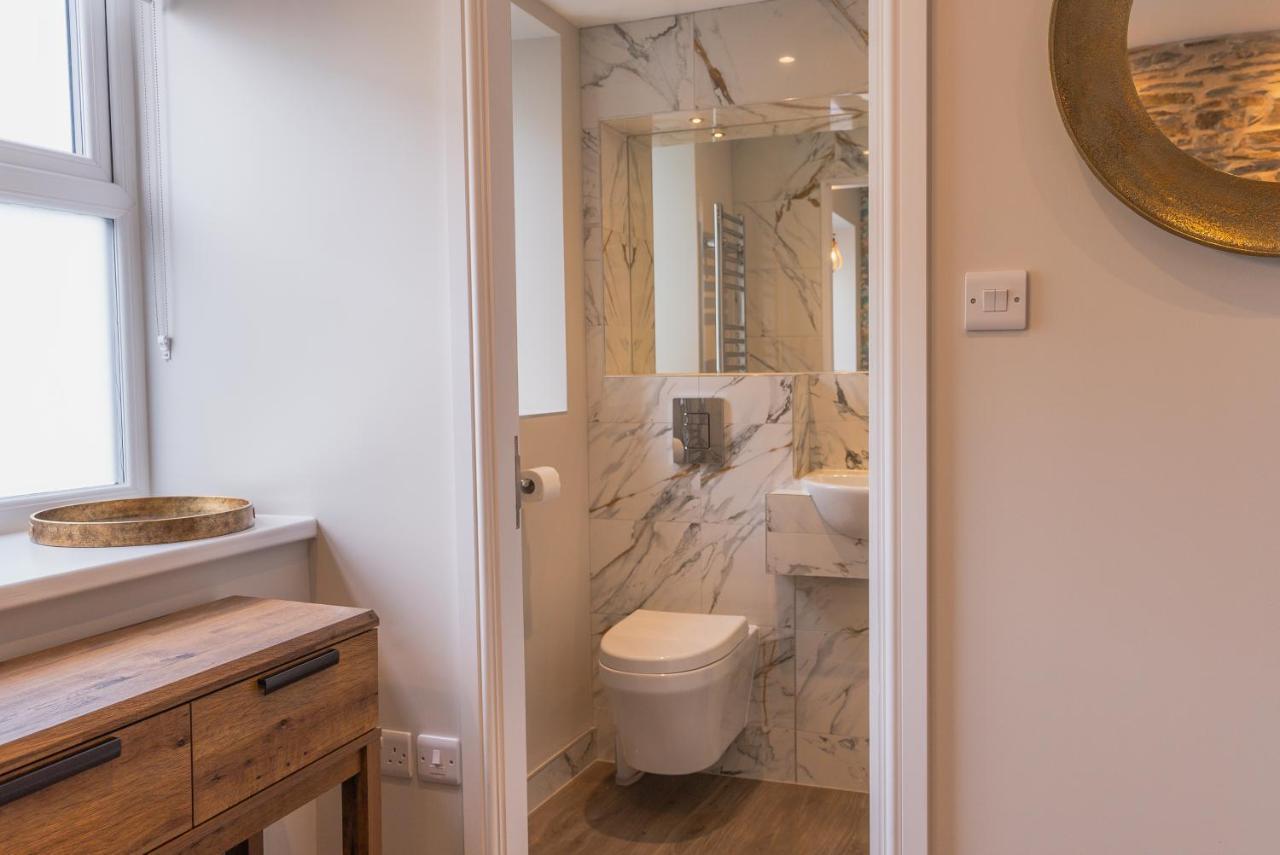 Carrick Rooms Port Saint Mary 외부 사진